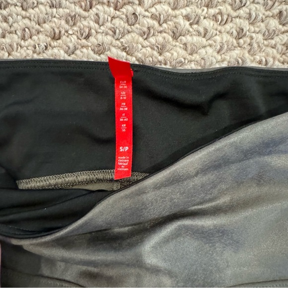 Spanx leggings - Picture 3 of 4